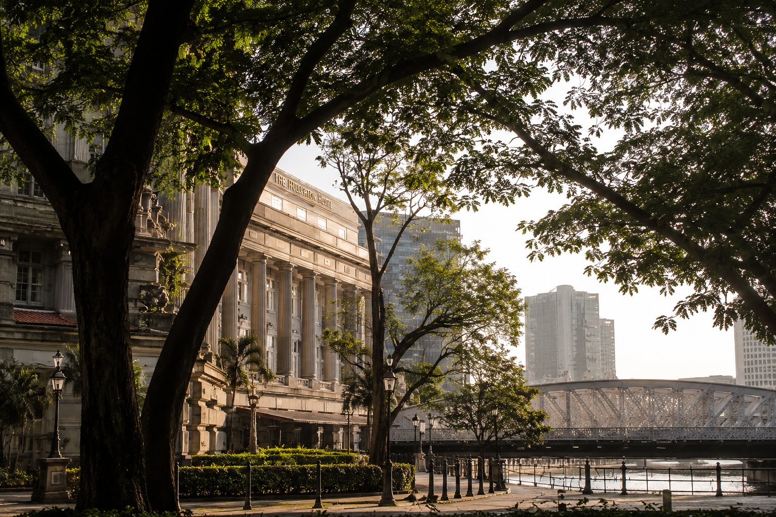 Cavenagh Bridge and The Fullerton, Singapore